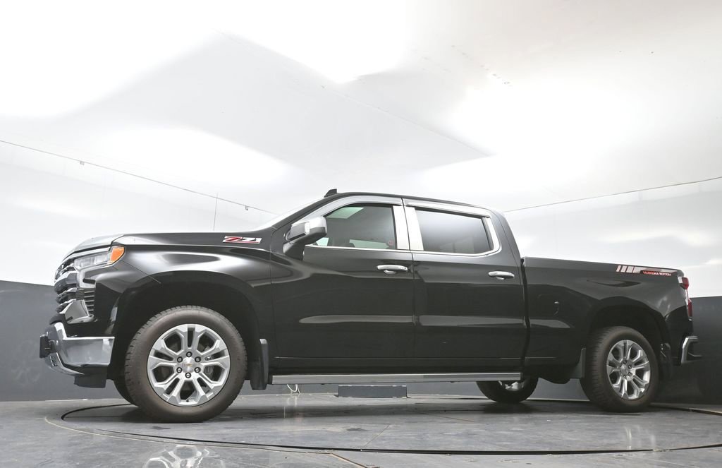 Used 2024 Chevrolet Silverado 1500 LTZ w/ Technology Package AWD/4WD image 58
