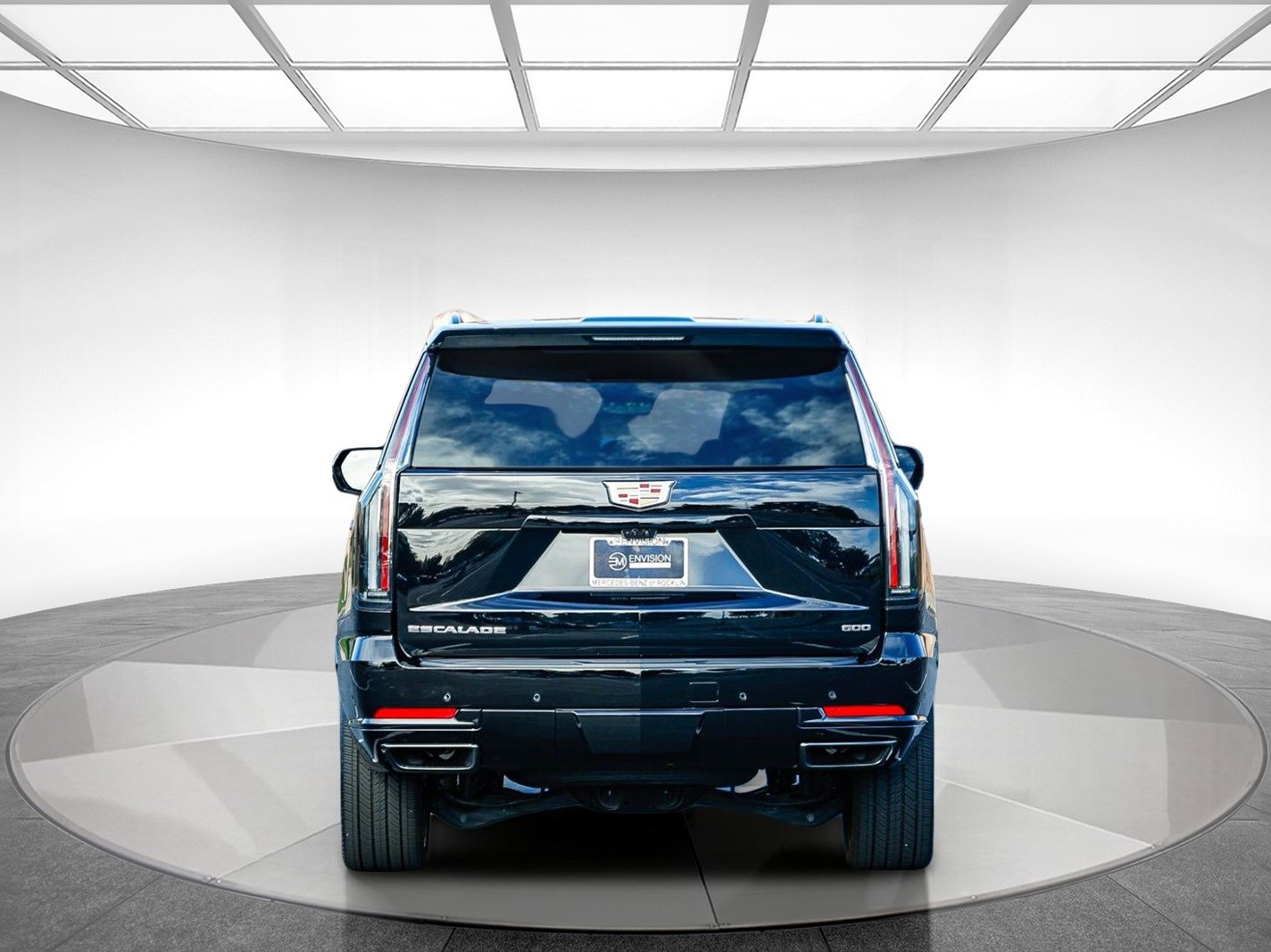 Used 2025 Cadillac Escalade Sport w/ Touring Package image 3