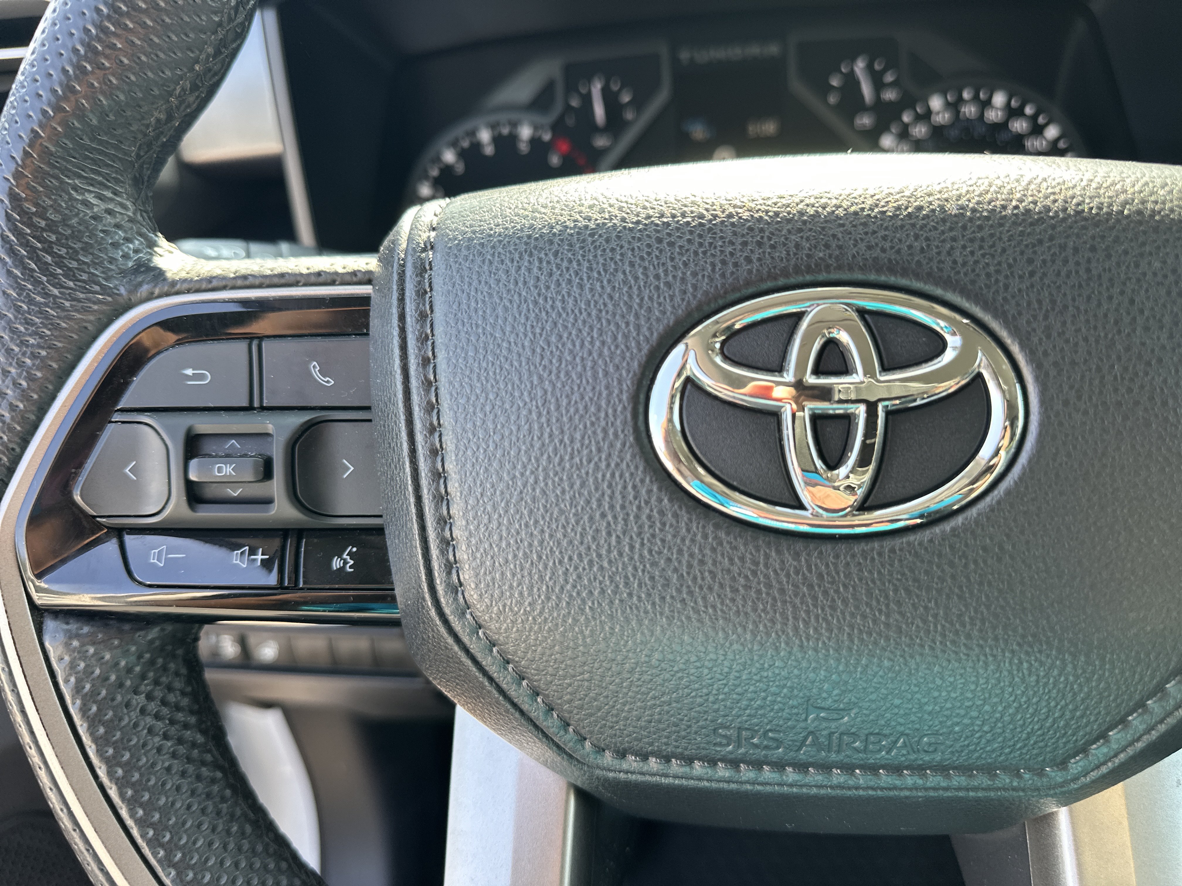 Used 2024 Toyota Tundra SR5 w/ SR5 Premium Package AWD/4WD image 24