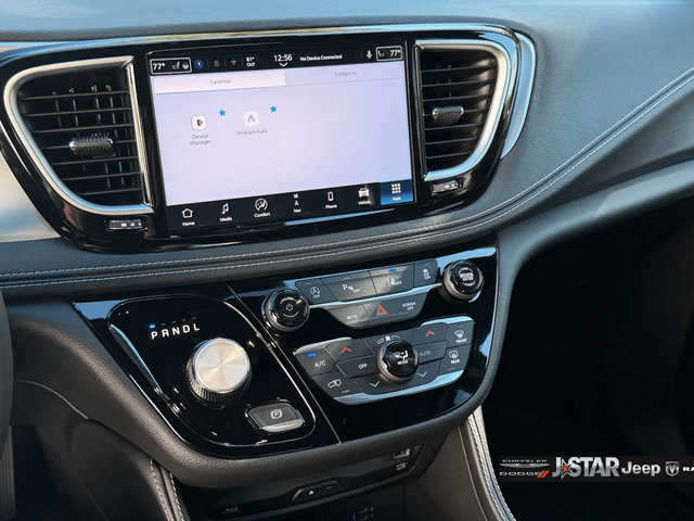 New 2026 Chrysler Pacifica Limited w/ Uconnect Theater Family Group FWD image 12