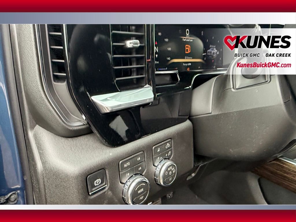 New 2026 GMC Sierra 1500 Elevation w/ Elevation Premium Package AWD/4WD image 10