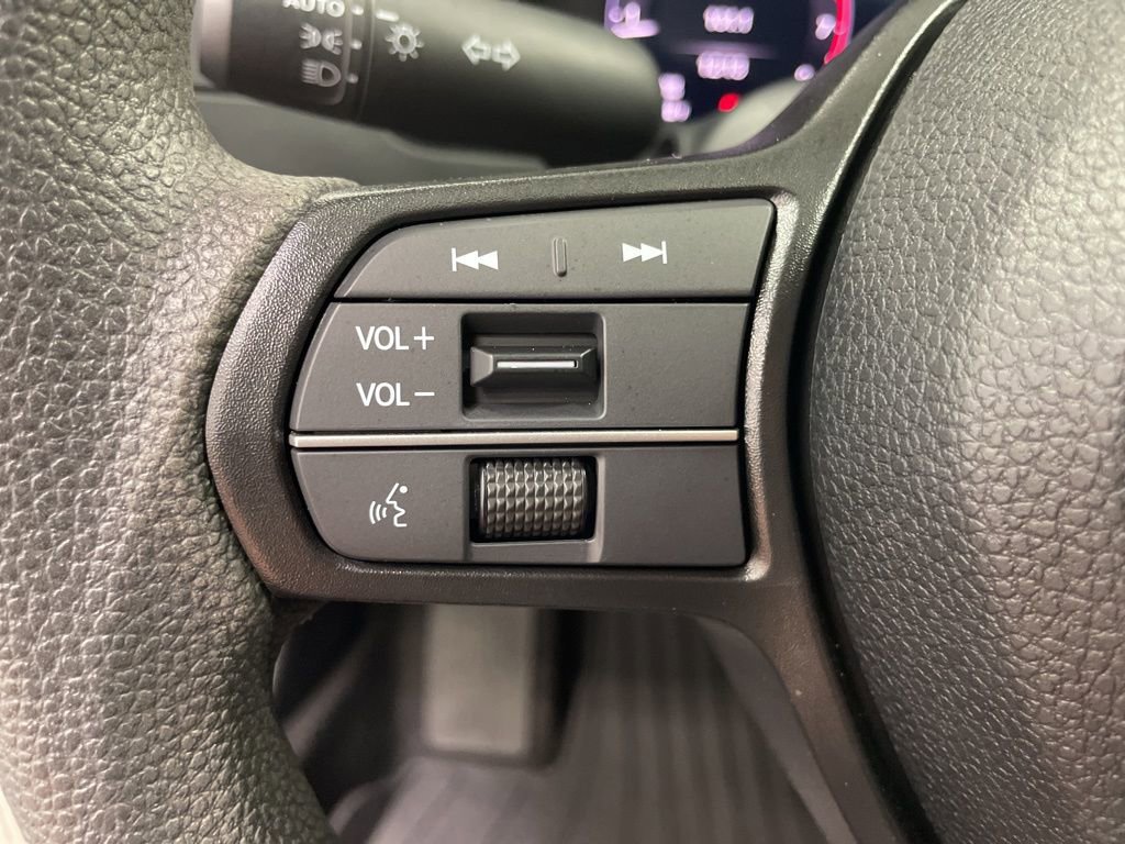 Used 2025 Honda Accord SE image 22