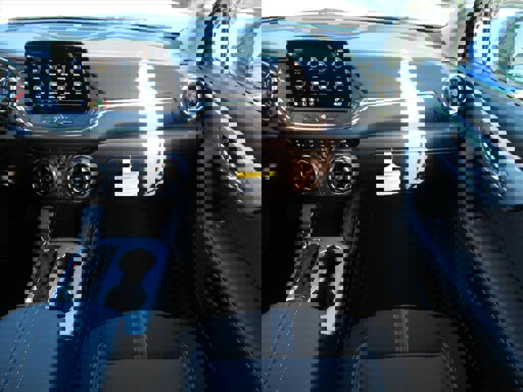 New 2025 Chevrolet Blazer LT image 12