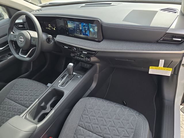 New 2026 Nissan Kicks SV w/ Cold Weather Package image 13