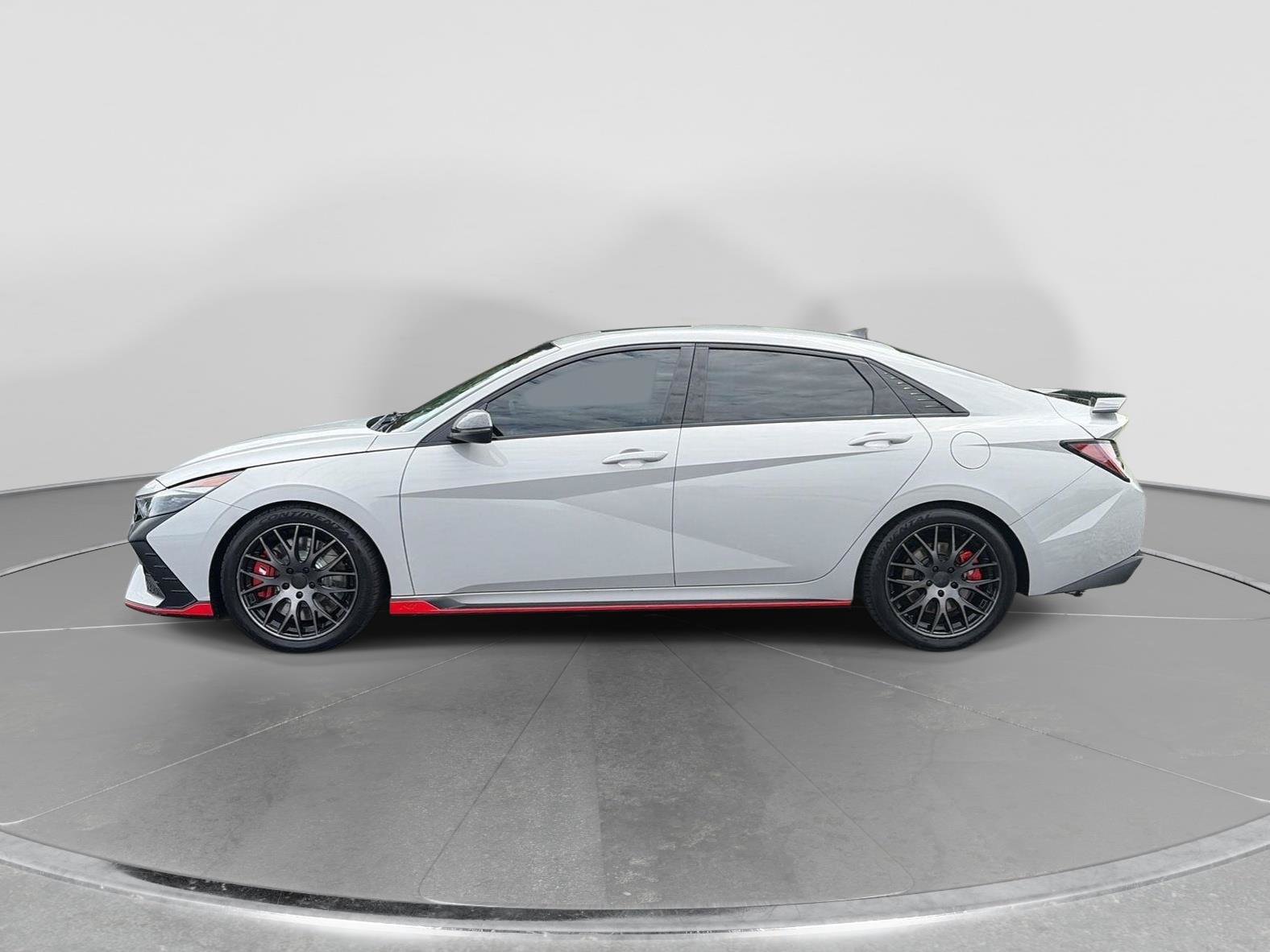 Used 2023 Hyundai Elantra N FWD image 2