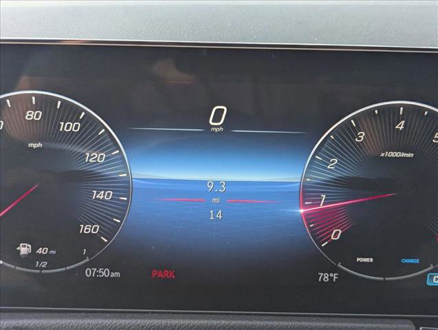 New 2026 Mercedes-Benz GLB 250 image 10