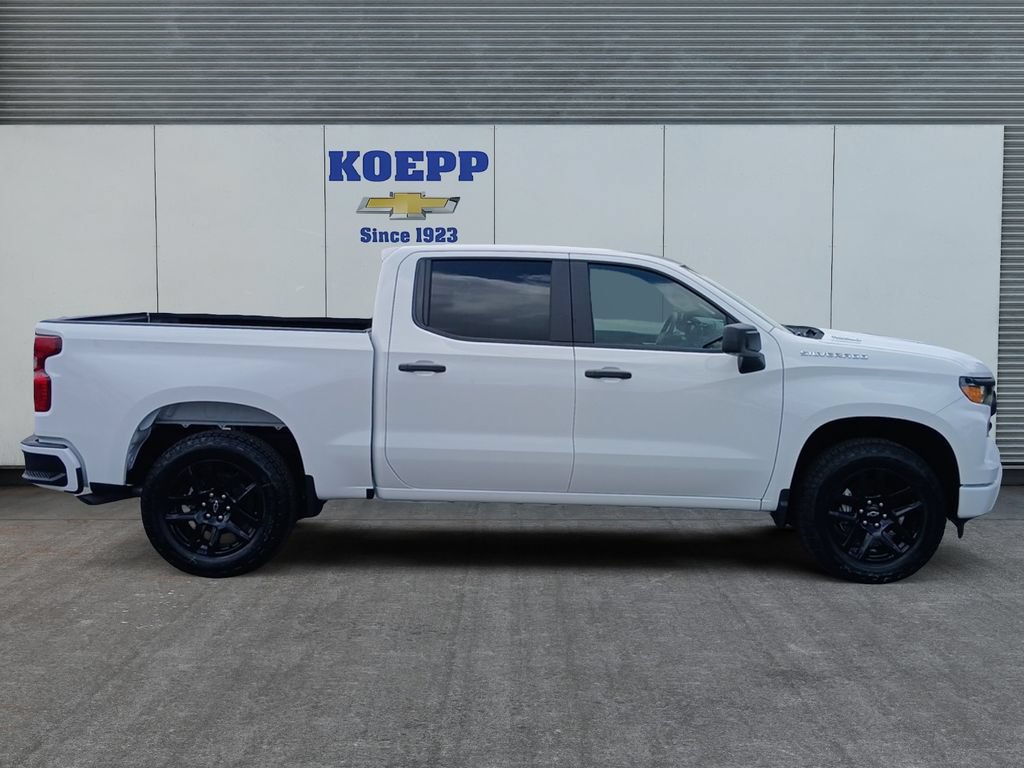 New 2026 Chevrolet Silverado 1500 Custom w/ Turbomax Blackout Package RWD image 6