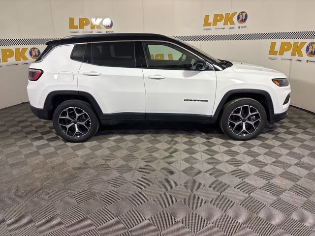 New 2026 Jeep Compass Limited image 2