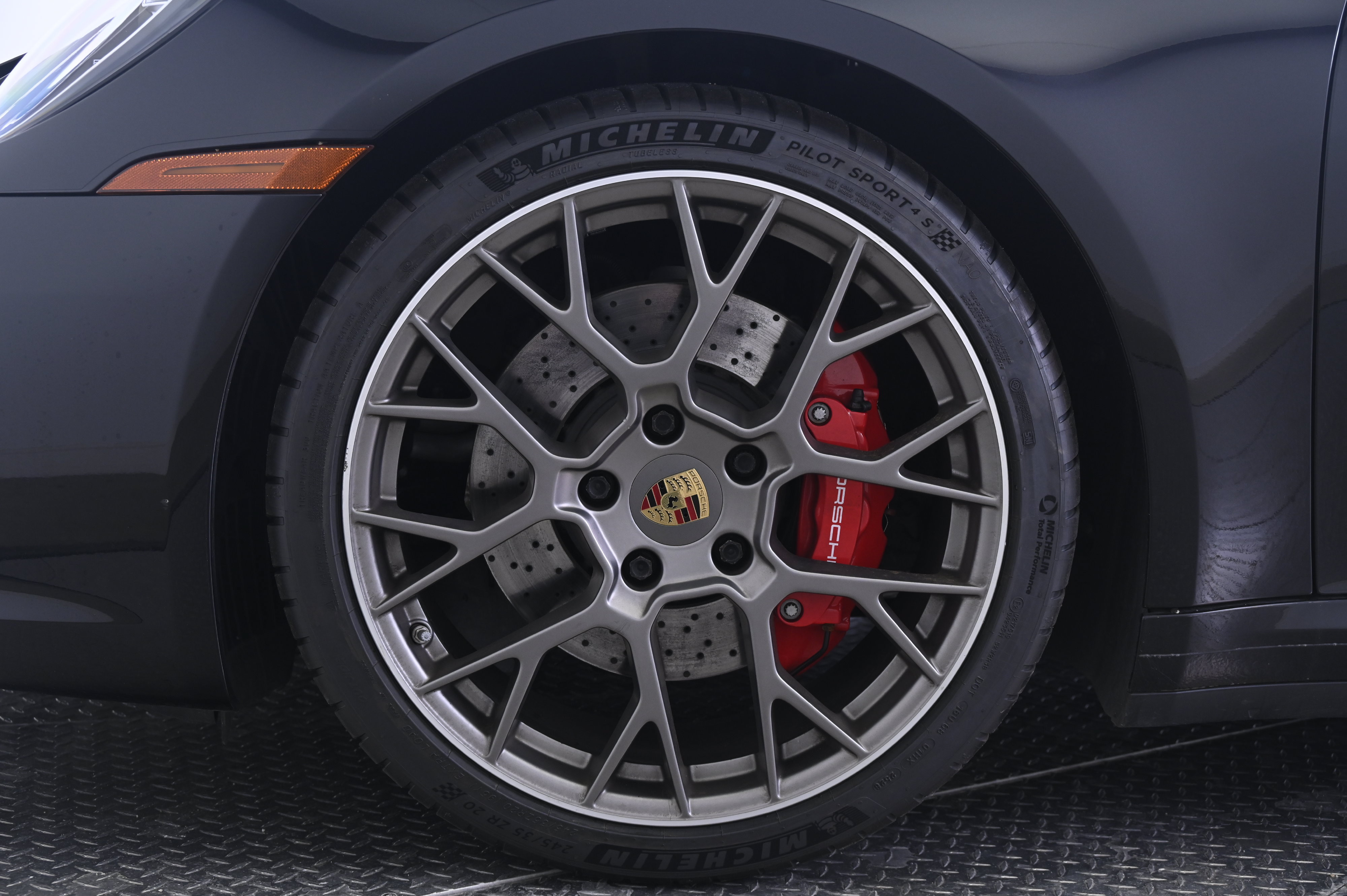Certified 2020 Porsche 911 Carrera S RWD image 11
