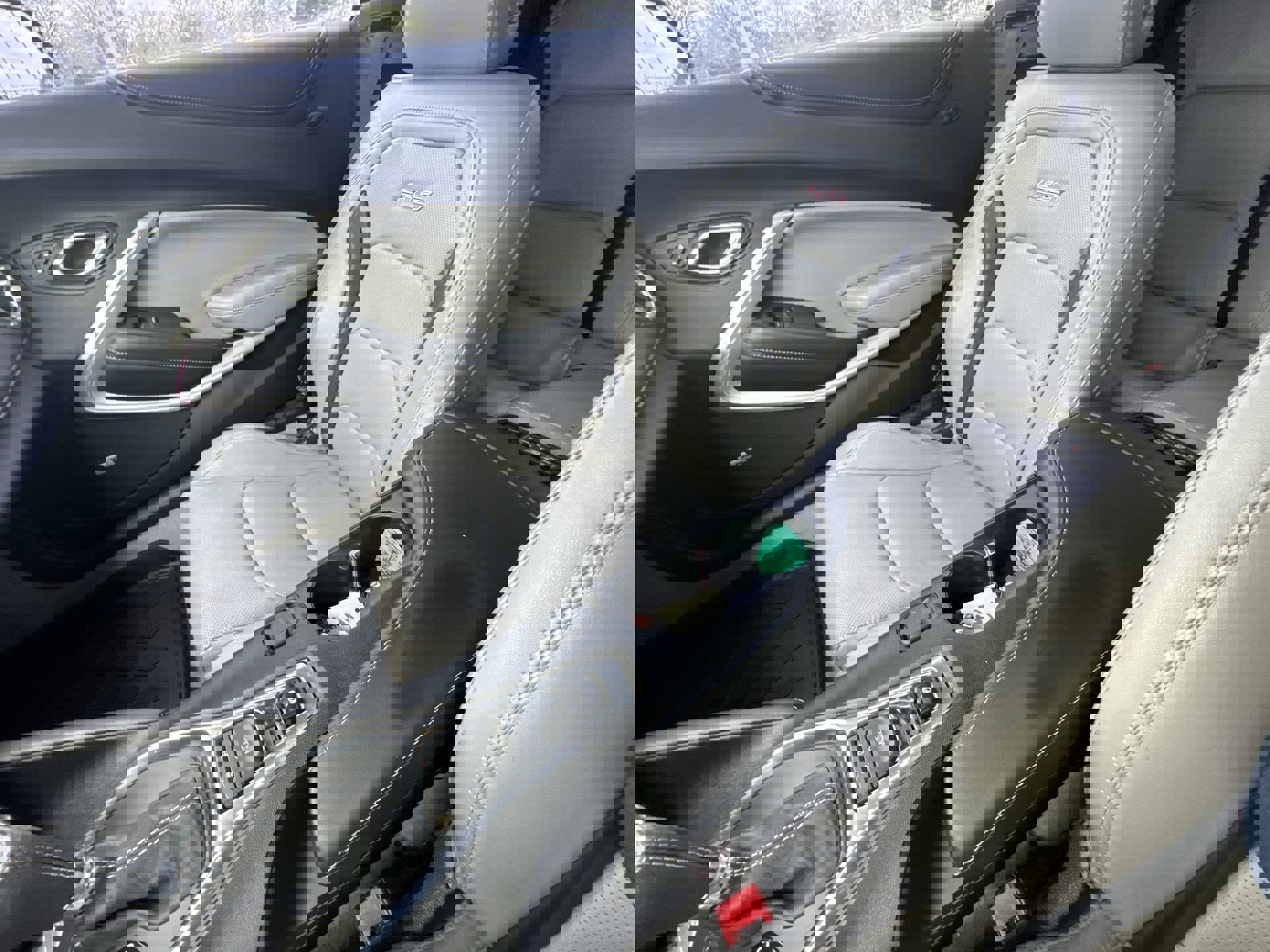 Used 2018 Chevrolet Camaro SS image 20