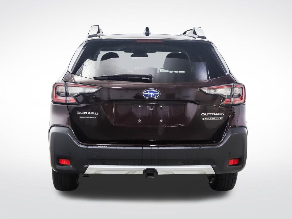 Used 2023 Subaru Outback Touring XT AWD/4WD image 4