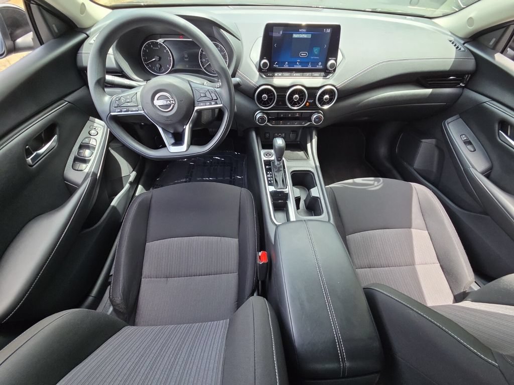 Used 2025 Nissan Sentra SV FWD image 13
