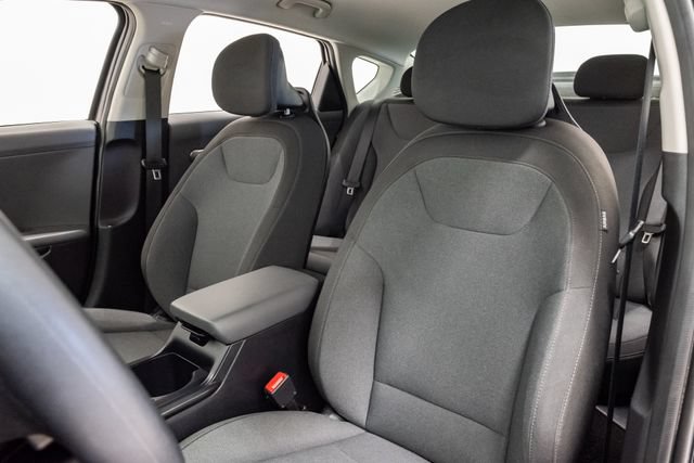 Used 2025 Kia K4 FWD image 9