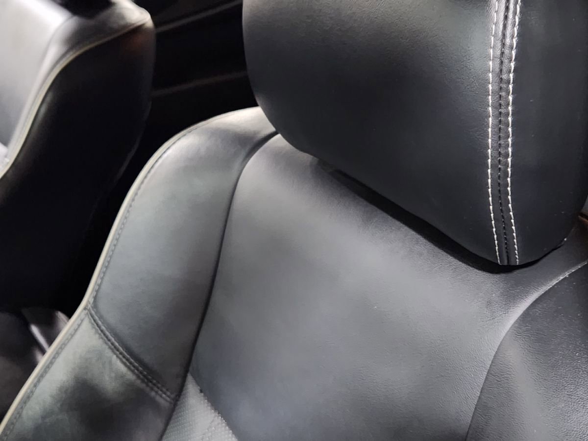 Used 2019 INFINITI QX60 Luxe w/ Essential Package image 34