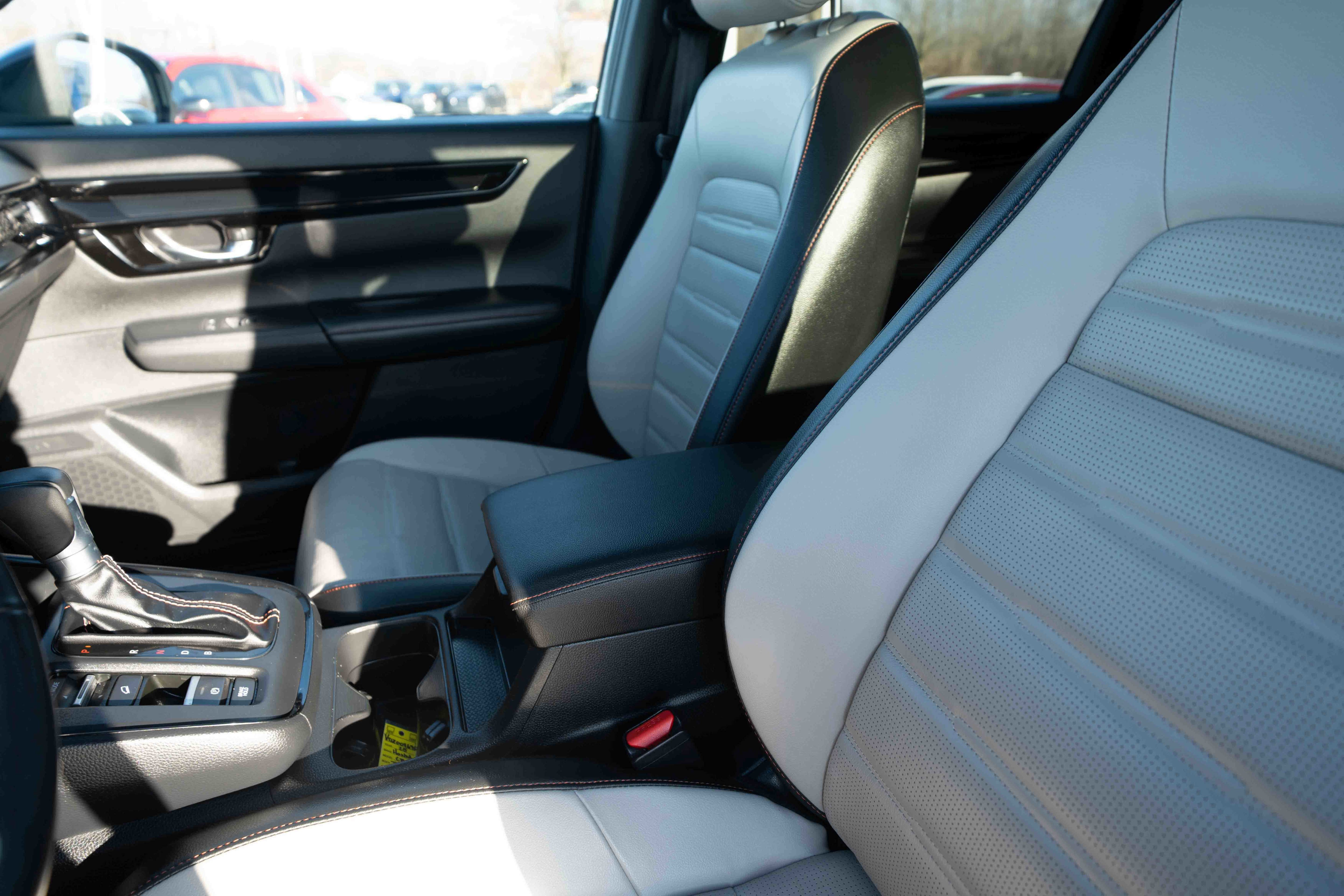 Certified 2025 Honda CR-V Sport Touring image 10