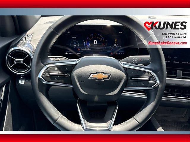 Used 2025 Chevrolet Equinox LT AWD/4WD image 17