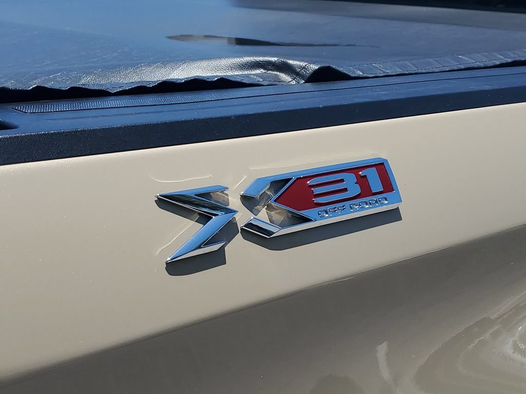 Used 2022 GMC Sierra 1500 Elevation AWD/4WD image 12