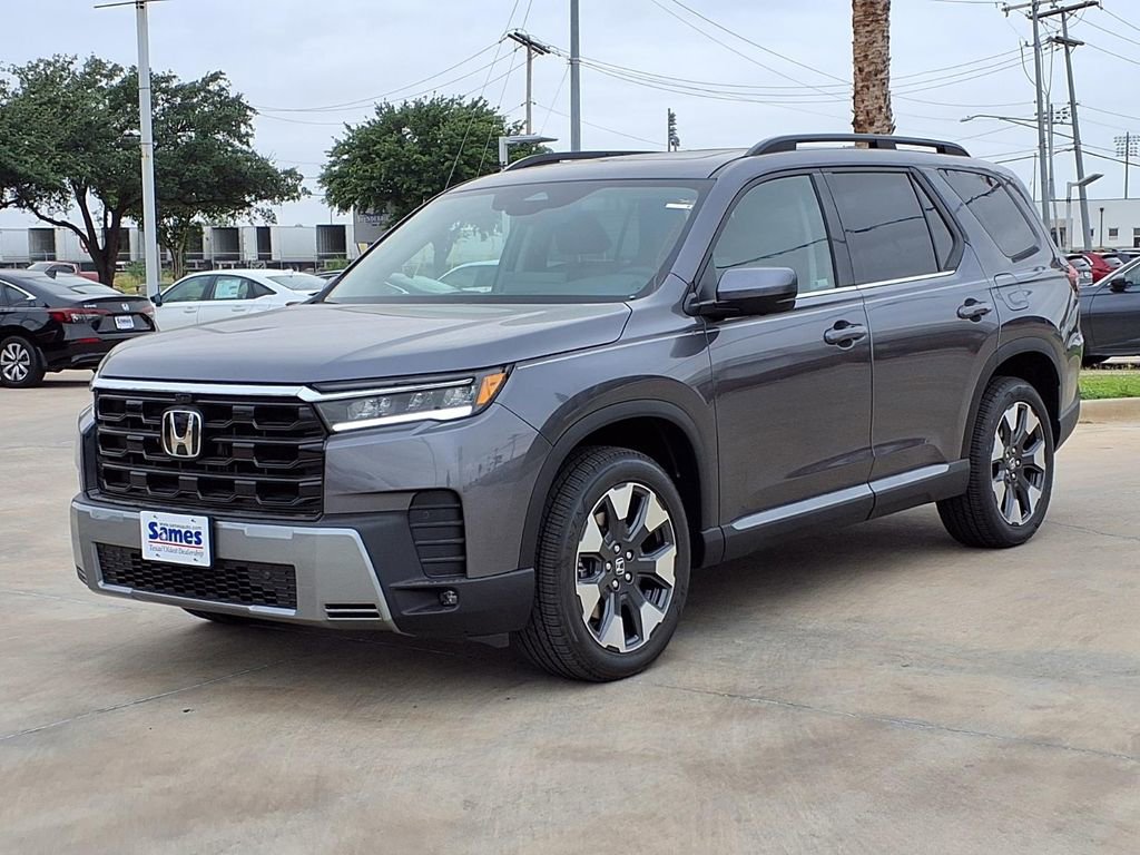 New 2026 Honda Pilot Touring image 3