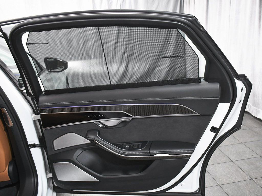 Used 2022 Audi S8 w/ S8 Comfort Plus Package AWD/4WD image 18