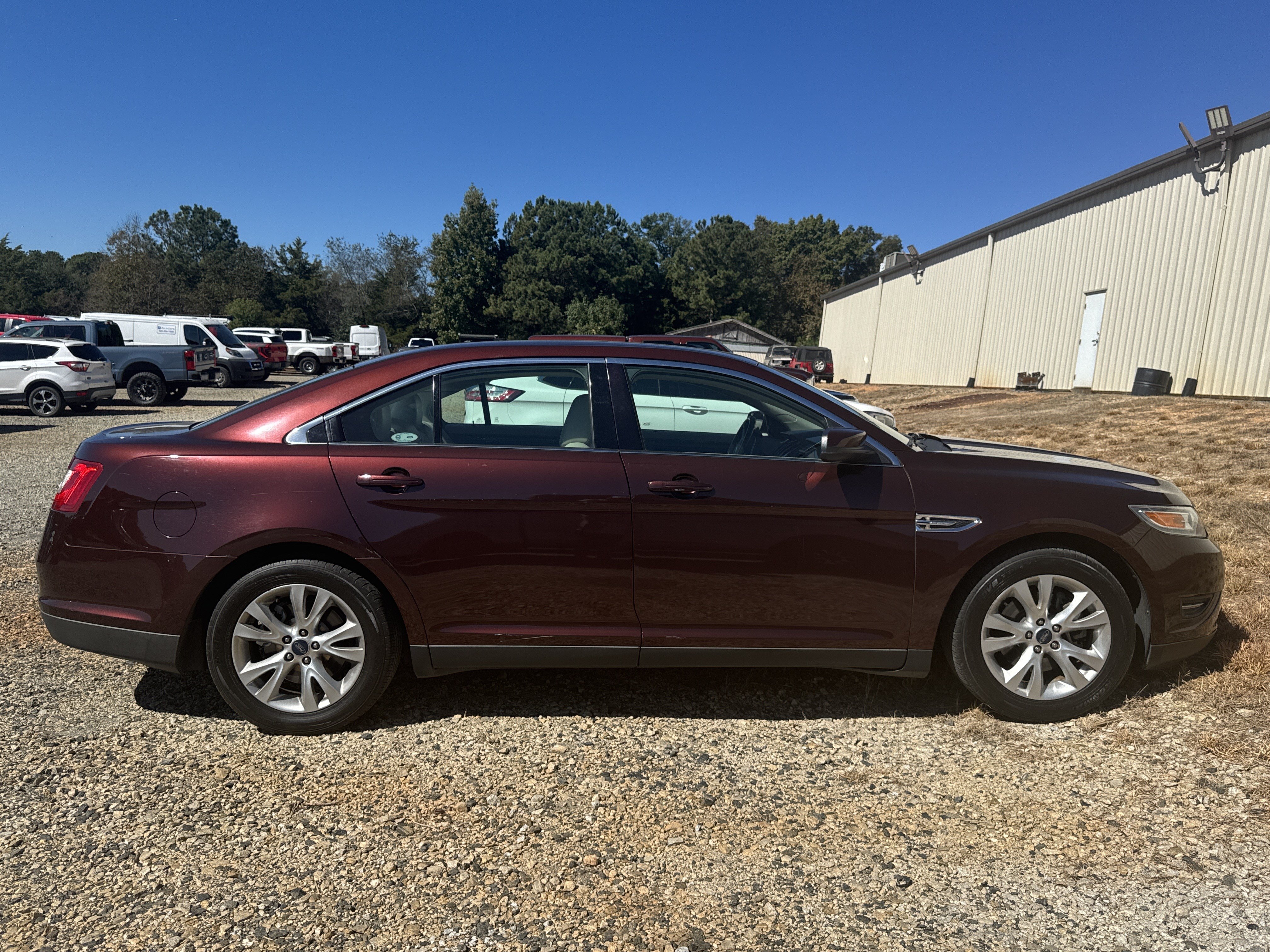 Used 2012 Ford Taurus SEL