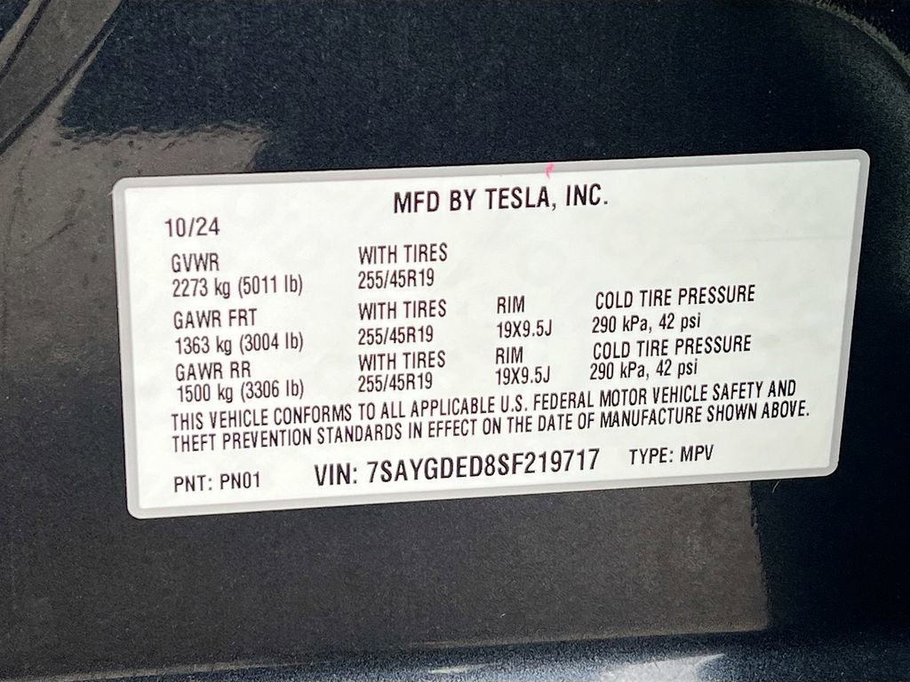 Used 2025 Tesla Model Y Long Range image 28