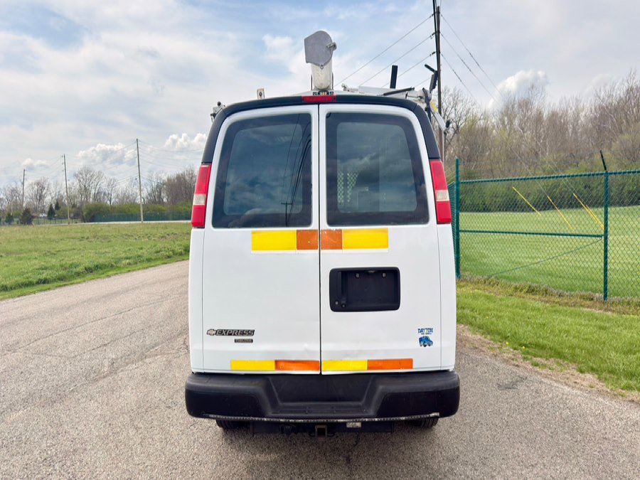 Used 2013 Chevrolet Express 2500 image 4