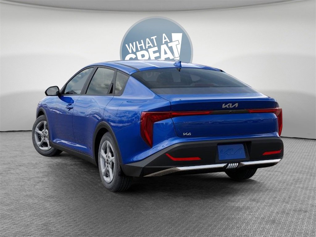 New 2025 Kia K4 LXS image 4