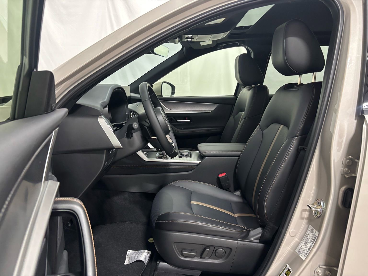 Certified 2026 MAZDA CX-90 3.3 Turbo w/ Premium Plus Pkg image 12