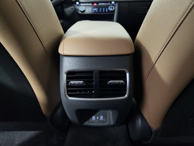Certified 2025 Hyundai Sonata Limited FWD image 17