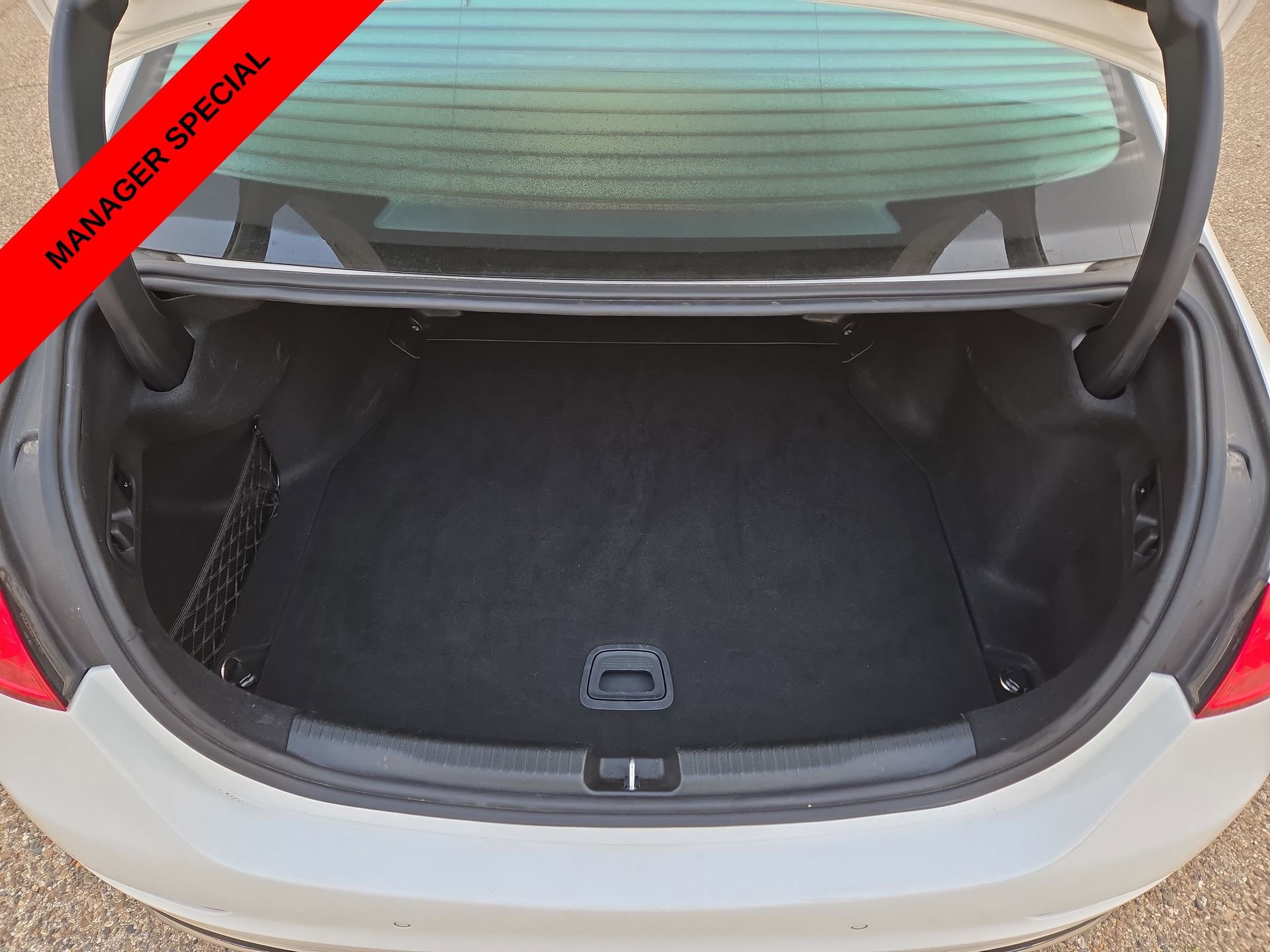 Used 2024 Mercedes-Benz C 300 4MATIC Sedan image 12