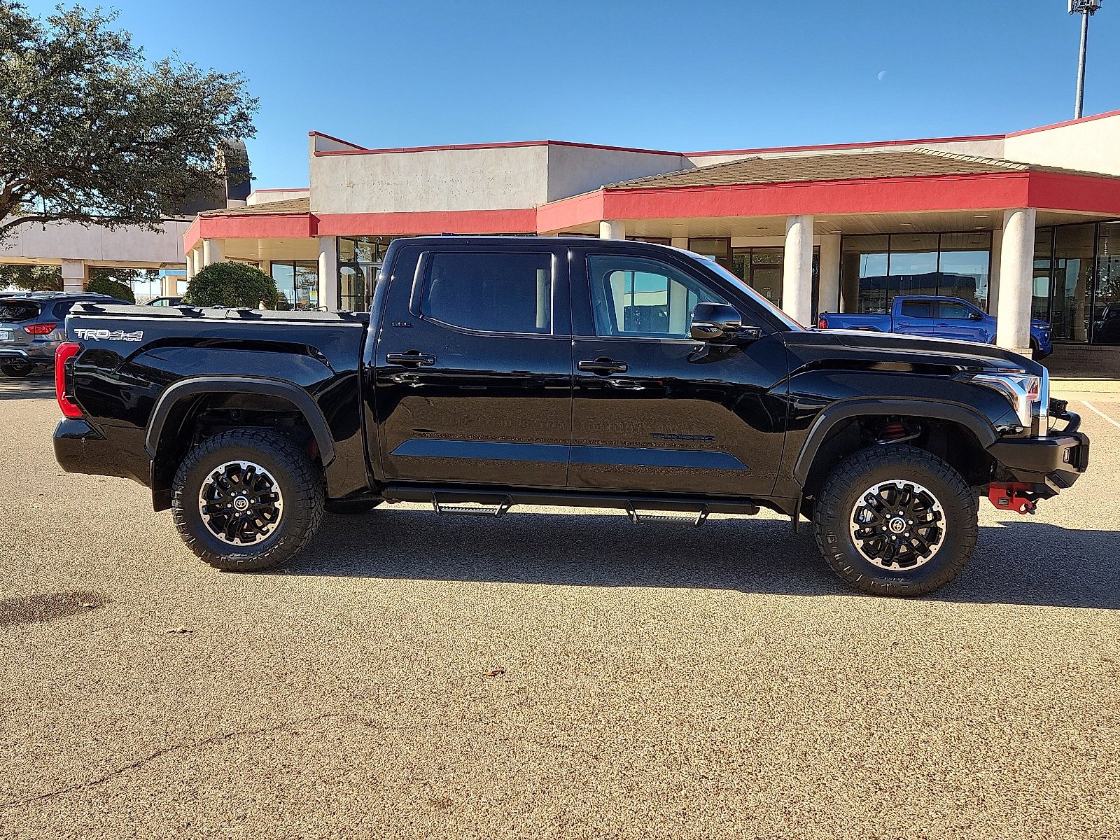 Used 2024 Toyota Tundra SR5 image 5