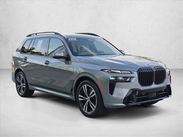 Certified 2026 BMW X7 xDrive40i w/ M Sport Package AWD/4WD image 3