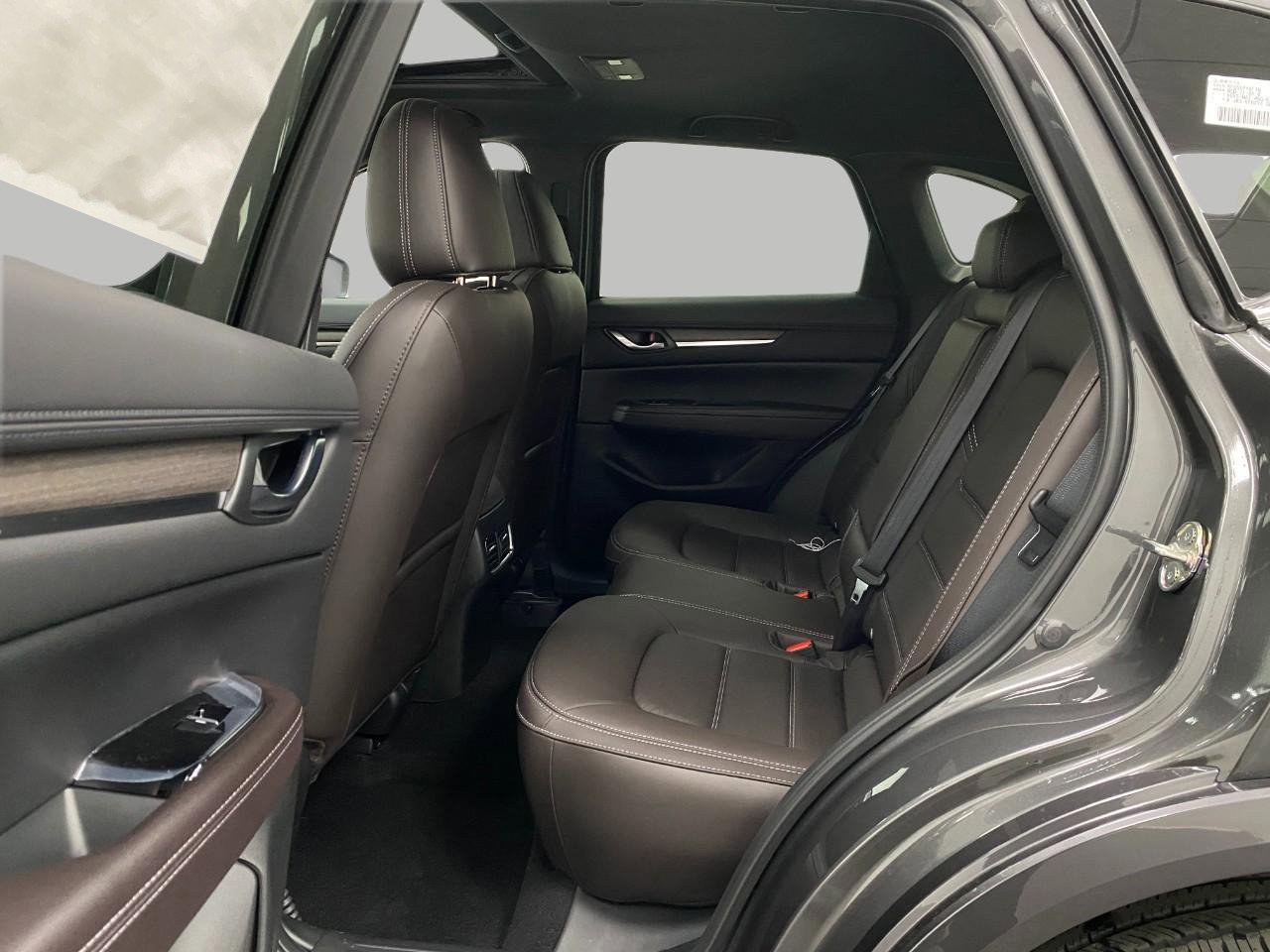 New 2025 MAZDA CX-5 Signature image 27