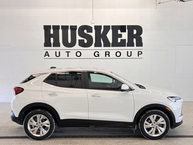 Certified 2025 Buick Encore GX Preferred image 2