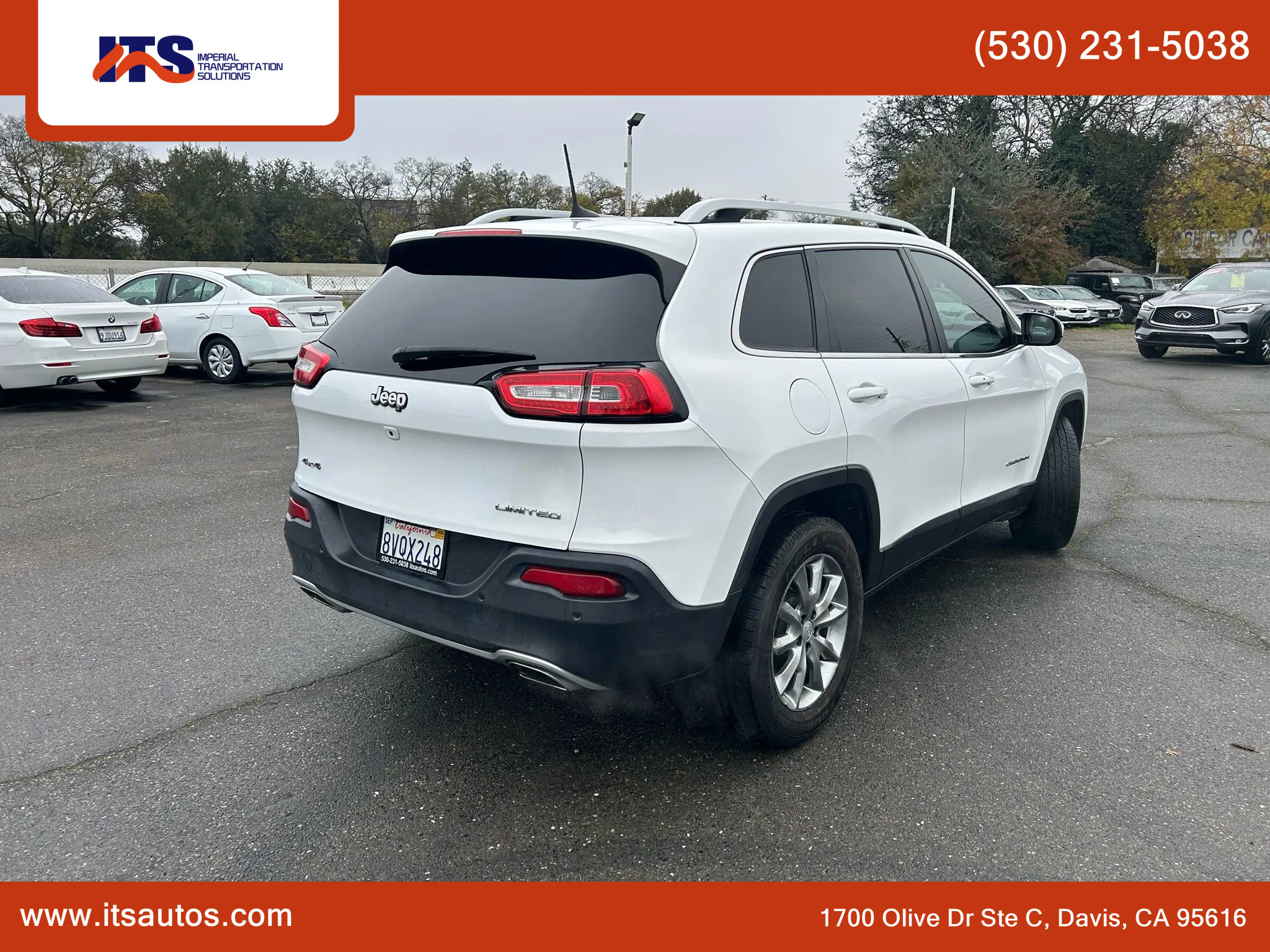 Used 2017 Jeep Cherokee Limited w/ Luxury Group image 7