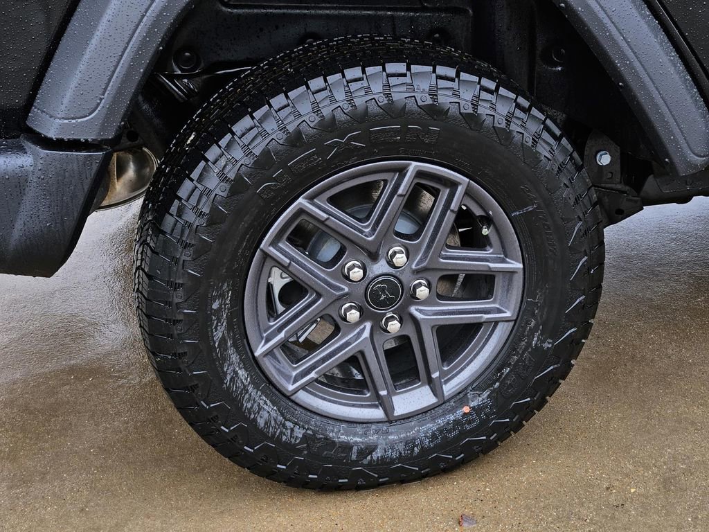 New 2025 Jeep Wrangler Unlimited Sport image 6