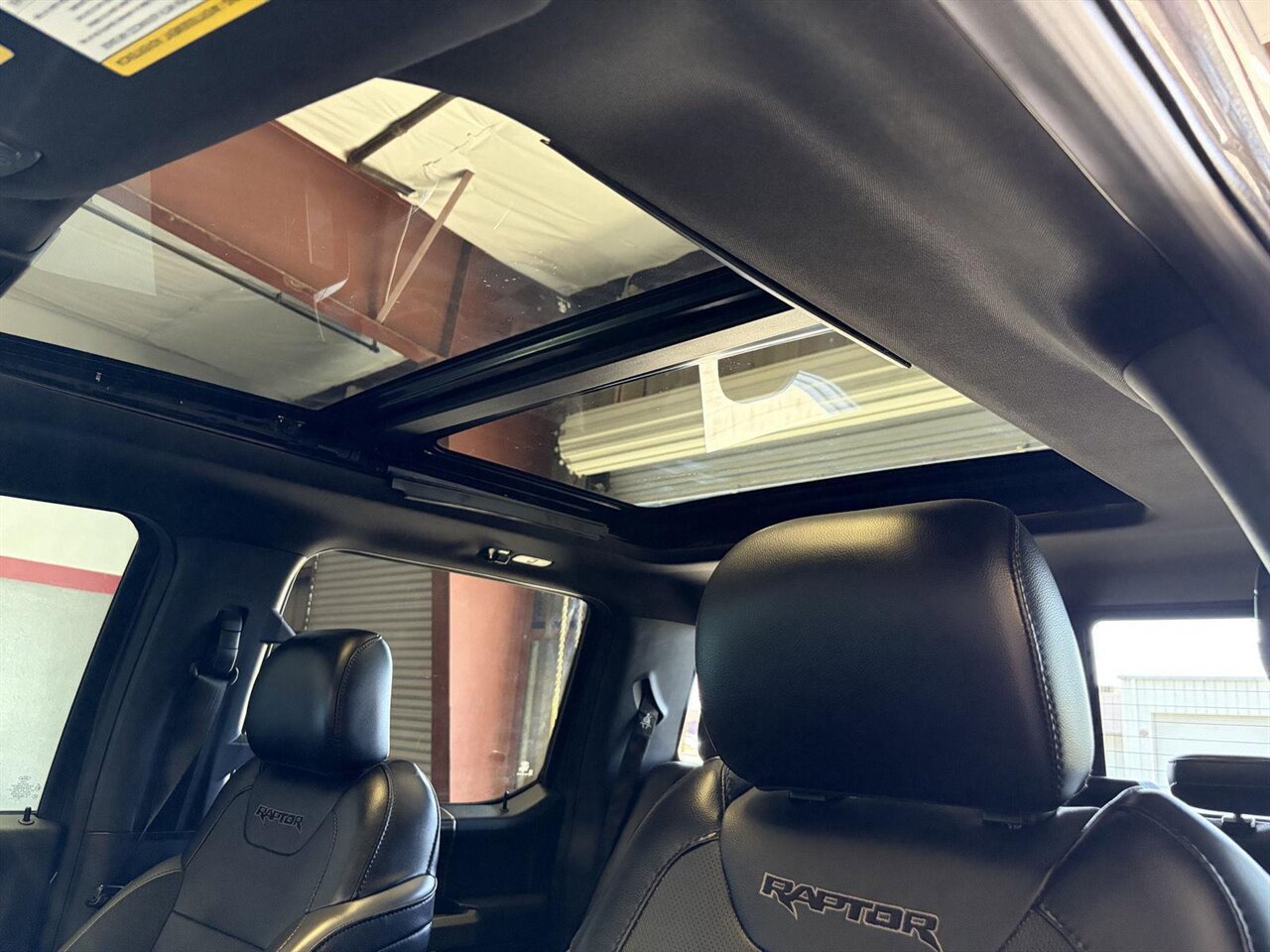 Used 2019 Ford F150 Raptor w/ Equipment Group 802A Luxury AWD/4WD image 16