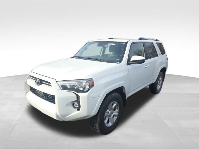 Used 2024 Toyota 4Runner SR5 image 2