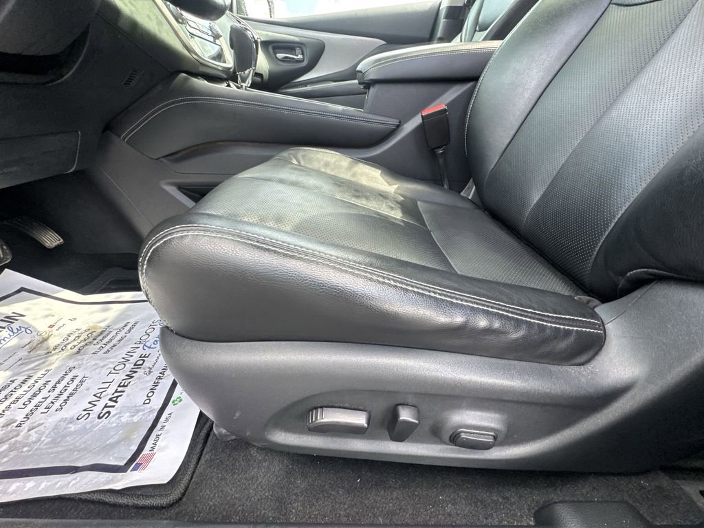 Used 2024 Nissan Murano SL AWD/4WD image 12