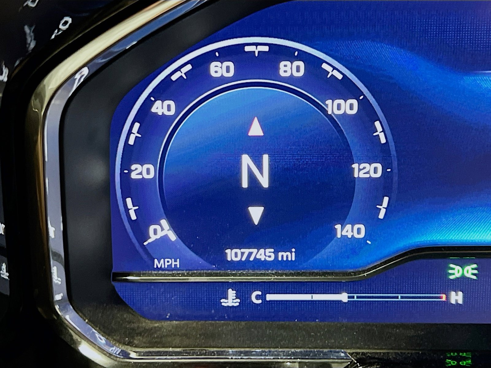Used 2023 Chevrolet Silverado 1500 LT AWD/4WD image 8