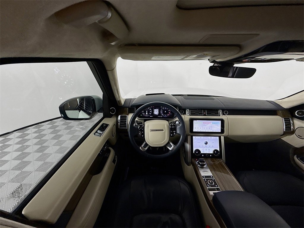 Used 2018 Land Rover Range Rover Autobiography image 19