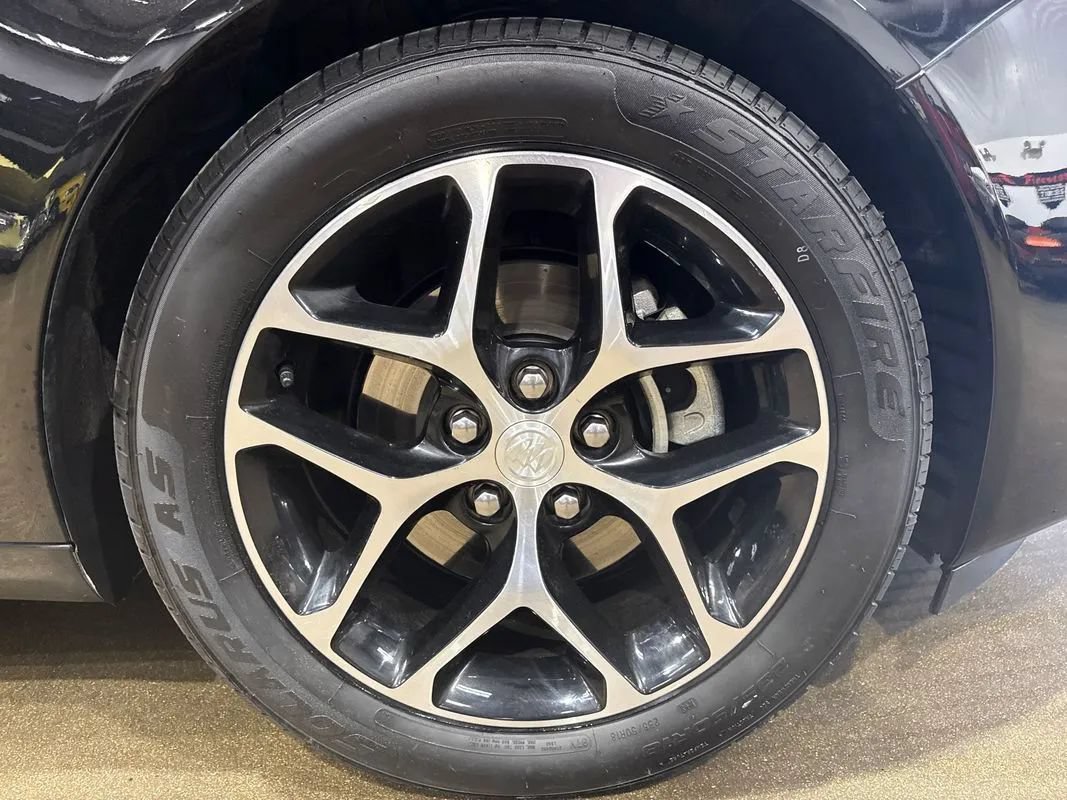 Used 2017 Buick Regal Sport Touring FWD image 73