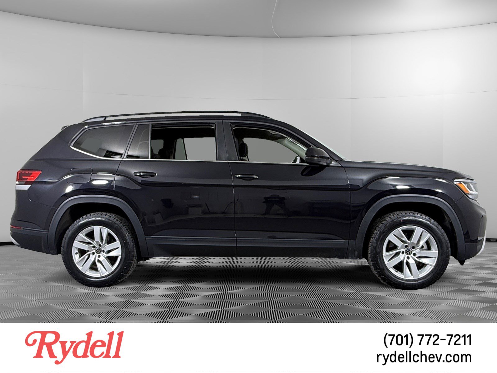 Used 2021 Volkswagen Atlas S image 6