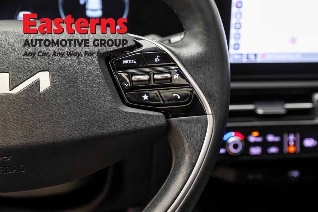 Used 2023 Kia Niro Wave image 16