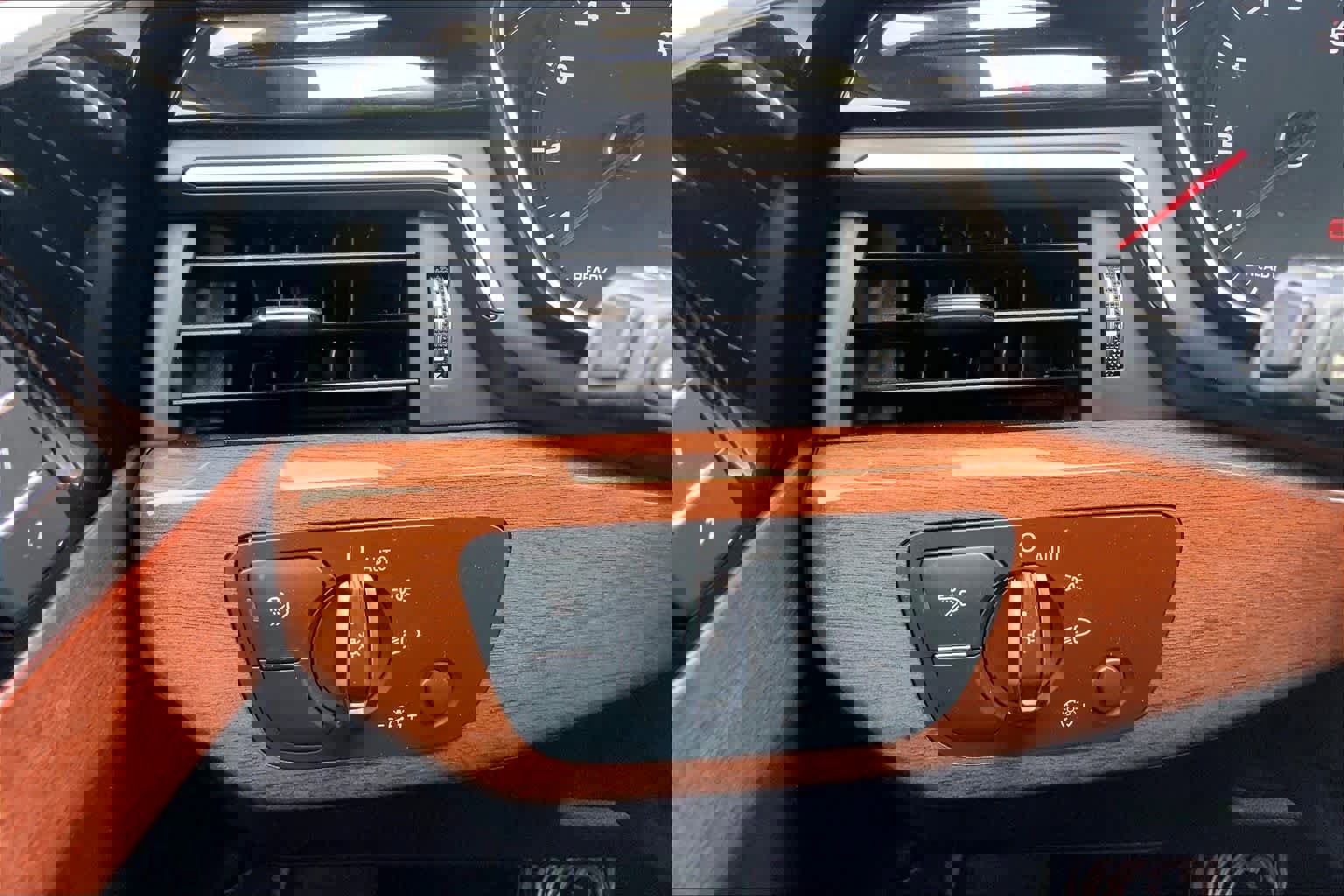 Used 2022 Audi A5 2.0T Premium w/ Convenience Package image 34