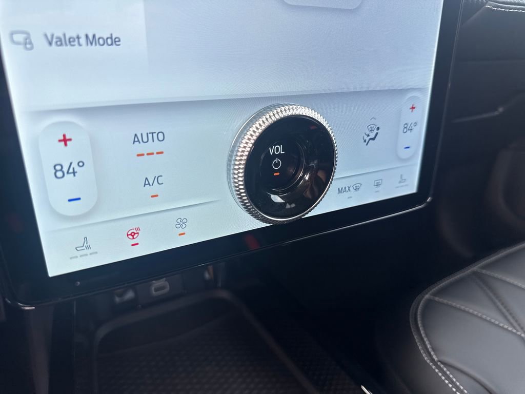 Used 2025 Ford Mustang Mach-E Select w/ Comfort Package Lite image 31