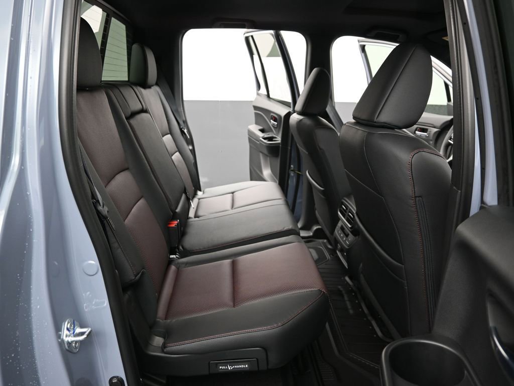 Used 2026 Honda Ridgeline Black Edition image 11