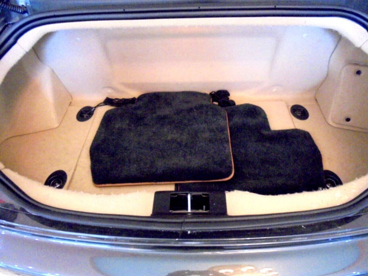 Used 2009 Maserati GranTurismo S RWD image 21