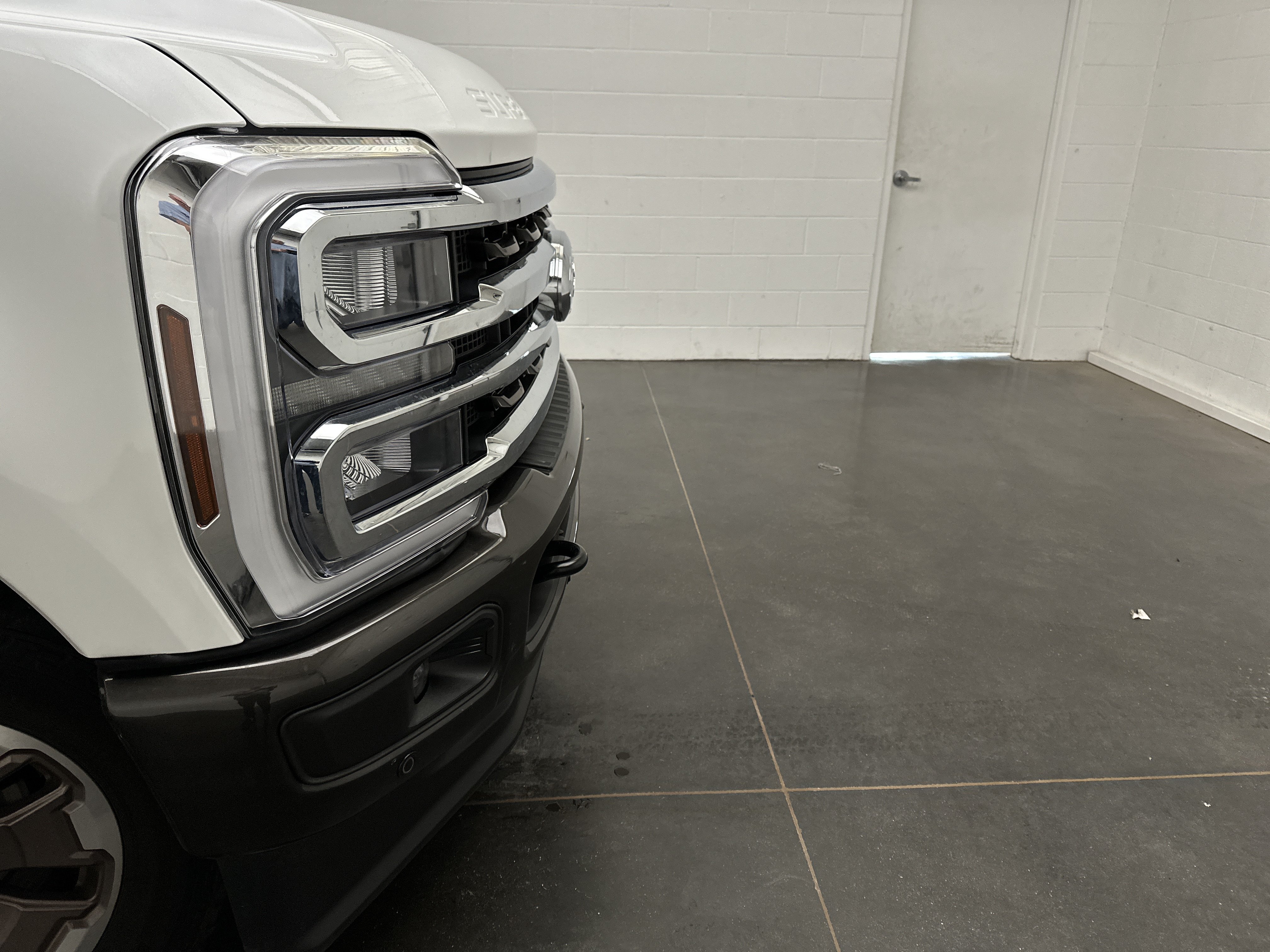 Used 2024 Ford F250 King Ranch AWD/4WD image 2