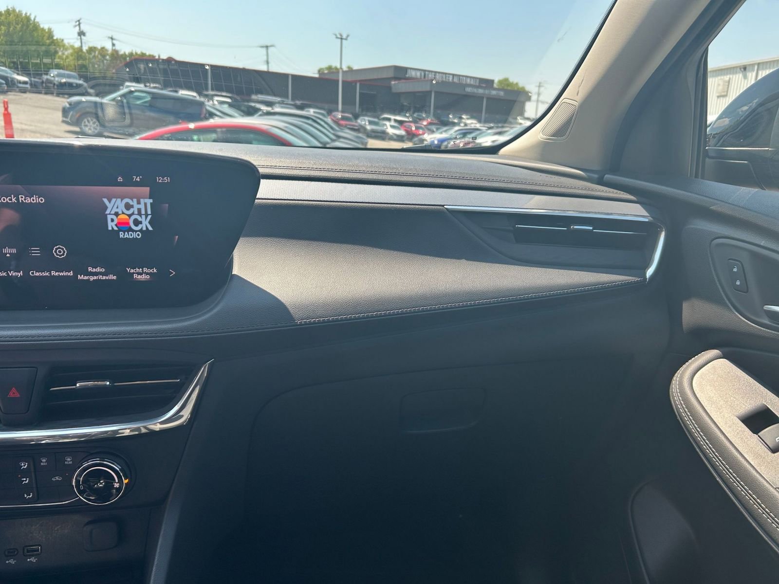 Used 2025 Buick Encore GX Preferred FWD image 30